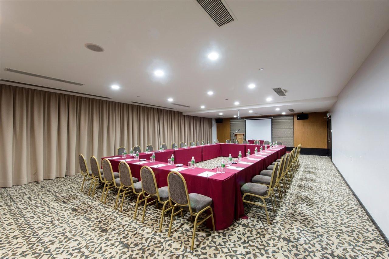 Kingwood Hotel Sibu Bagian luar foto