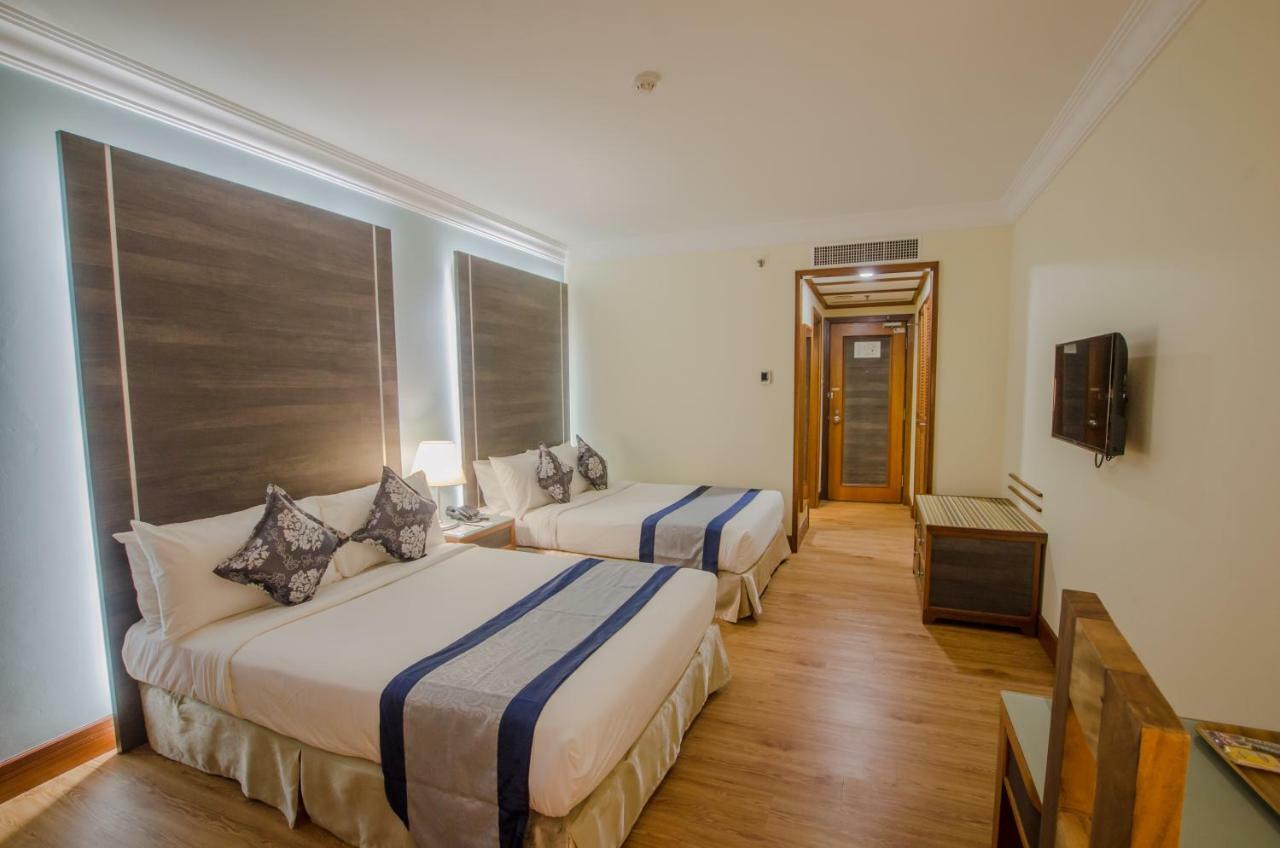 Kingwood Hotel Sibu Bagian luar foto