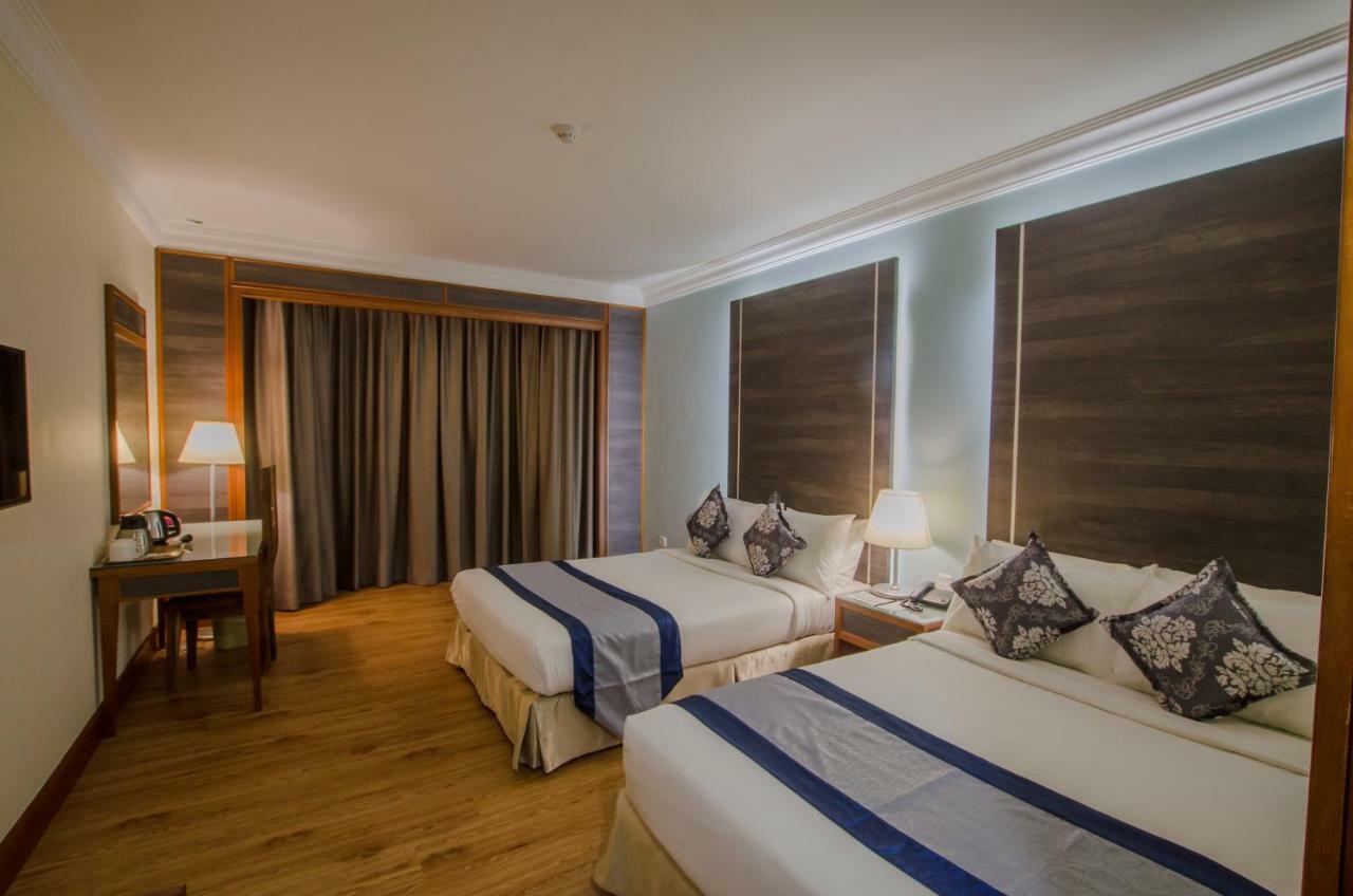 Kingwood Hotel Sibu Bagian luar foto